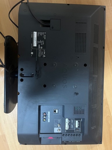 SHARP製 液晶テレビ 32V型