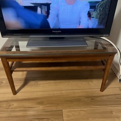 テレビ　panasonic 26インチ　テレビ台の画像