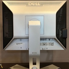 Dell 2007FPb [20.1インチ] モニターの画像