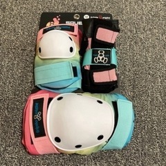 未使用　 プロテクターセット スケートボード バイク 自転車 サイクリング ブラック 膝パッド・肘パッド・リストガード 大人用(Mサイズ) 衝撃吸収【日本正規輸入品】の画像