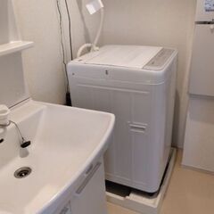 2023年製の高年式　音の静かな高級機　パナソニック　車に積めるサイズ　洗濯機の画像