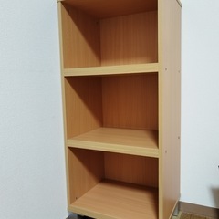 木製オープン棚の画像