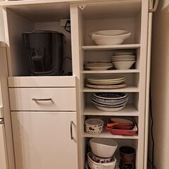 食器棚　とても良い、汚れなしの画像