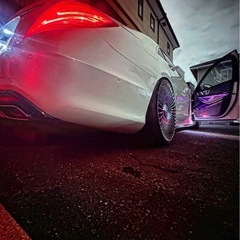 w222 ショーファーパッケージ　コーディング多数 後部モニター ダブルサンルーフの画像