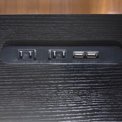 最終10/17ブラックパソコンデスク USBポート、コンセント付き　説明書付きの画像