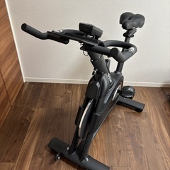 STEADY スピンバイクの画像