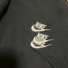 トリプル NIKE スウェット lの画像