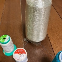 １０月中に処分！ロック糸いろいろの画像