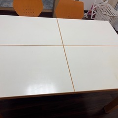ダイニングテーブル　引き出し付きの画像