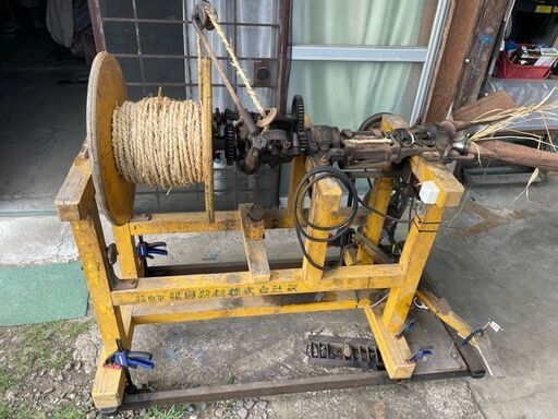 縄もじり機　縄ない機