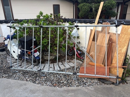 ハイエース用ルーフキャリア