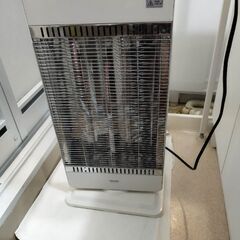 テクノス　カーボンヒーター　暖房器具の画像