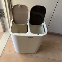 分別ゴミ箱の画像