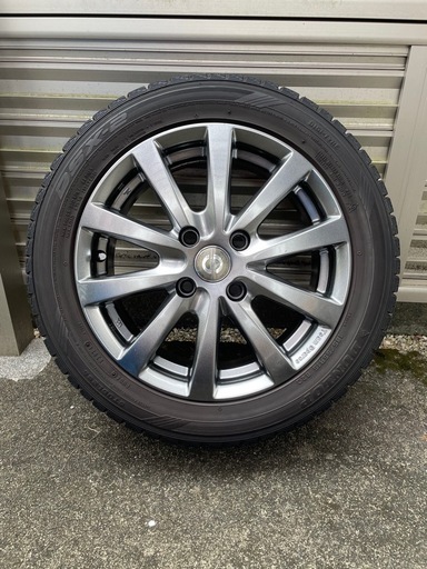 値下げしました❗️希少アルミホイールとダンロップスタッドレス18
5/55/15x4