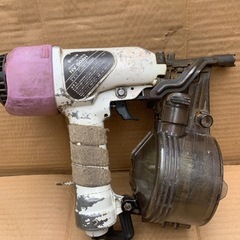 HITACHI 釘打ち機の画像
