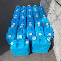ポリ缶　22缶セットの画像