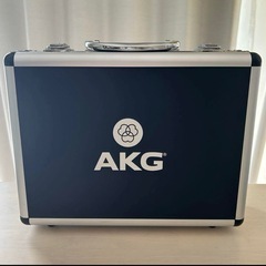 AKG C214-Y4 コンデンサーマイクの画像