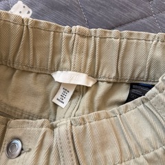 H&M ストレートパンツ　の画像