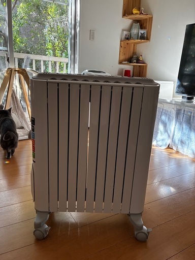 デロンギ　オイルヒーター