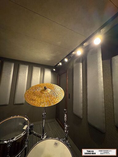 東京サウンドボックス製 “SOUND BOX” 4.3畳 ハイタイプ -40db モデル品防音室 静岡県から！