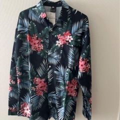メンズシャツの画像
