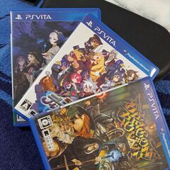 PS-VITA可動品ソフト3本付きの画像