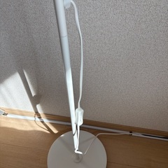 スタンドライト　リモコン付き　IKEAの画像