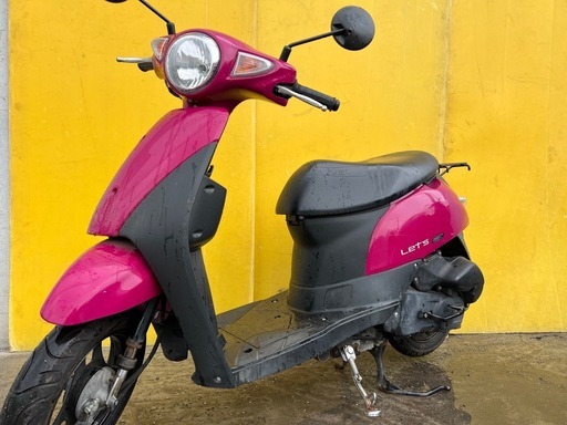 セル1発始動‼️現行モデル⭐️低走行9,900km‼️⭐️レッツ スズキ⭐️安心のFiモデル‼️原付　スクーター　50cc