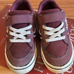 バンズのワイン色のスニーカー　18cm vansの画像
