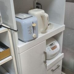 電子レンジ、炊飯器台の画像