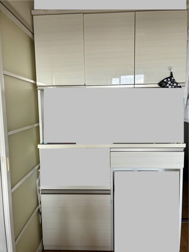 【値下げ】お譲りします ニトリ食器棚（購入価格：約10万円）