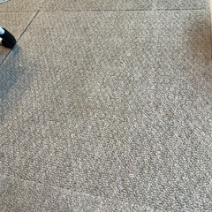 タイルカーペットの画像