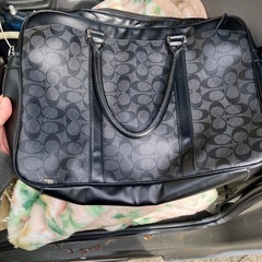 coach ビジネスバッグの画像