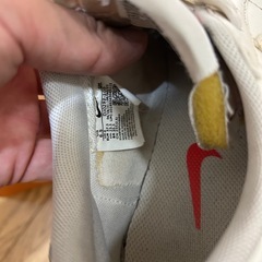 NIKE スニーカー　ホワイト　23.5cm dj0292の画像