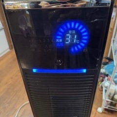 扇風機　送風と温風両方　タワーファンの画像