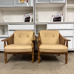 【美品‼️】高級♪ カリモク家具 1人掛けソファ 2脚セット アームチェア コロニアル ラタン 椅子 イス ぬ布製ブラウン♪の画像