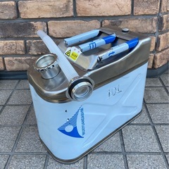 ガソリン携行缶　ステンレス　10L ガソリンタンク　ジェリカン　消防法適合品　横型　鋼板厚1mm の画像
