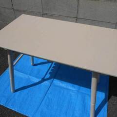 【配送出来ます】使用頻度少　高さ調整　折り畳みテーブル　ヤマシロ　90ｘ50cm（近くなら配送も可能です。宅配もお問合せ下さい）の画像