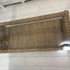 アジアンガラステーブル15000円ソファーとセットで20000円の画像