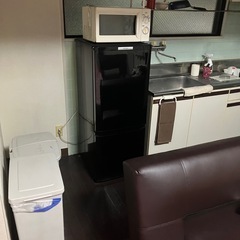 ソファ テレビ 冷蔵庫 テーブルなどまとめての画像