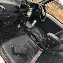 スバルサンバー　シートカバーの画像