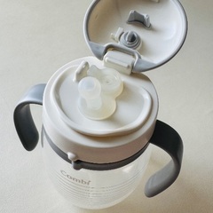 🌟格安&美品🌟コンビ Combi ストローマグ 340ml ラクマグ 漏れない ストロー🥤の画像