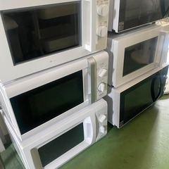 English/Bengali：Great used furniture & appliances at fair prices!の画像