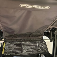コンビ　ベビーカーの画像