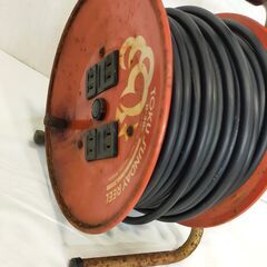 △ HATAYA ハタヤ TOKU SUNDAY REEL トクサンデーリール コードリール ドラムリール D-30型 屋内用 有効長29m 動作確認済 全体的にサビありの画像