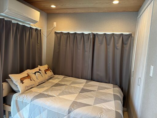 半額　中古美品　タンスのゲン　ダブルベッドフレーム