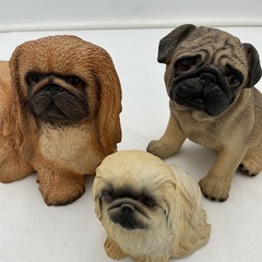 犬の置物(3匹)の画像