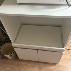 ニトリ　食器棚
の画像
