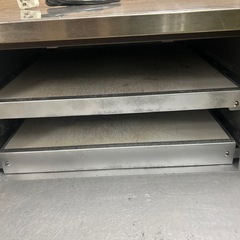 6547 2015年製 ネクスト 石窯 ピザ オーブン PZT-20 W57D60H45cm 単相200V 2.85kw 400度の画像