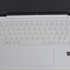 中古ノートパソコン HP Pavilion Aero Laptop 13-be2010AU Windows11 AMD Ryzen 7-7735U/メモリ16GB/爆速SSD512GB/13.3インチ/WEBカメラの画像